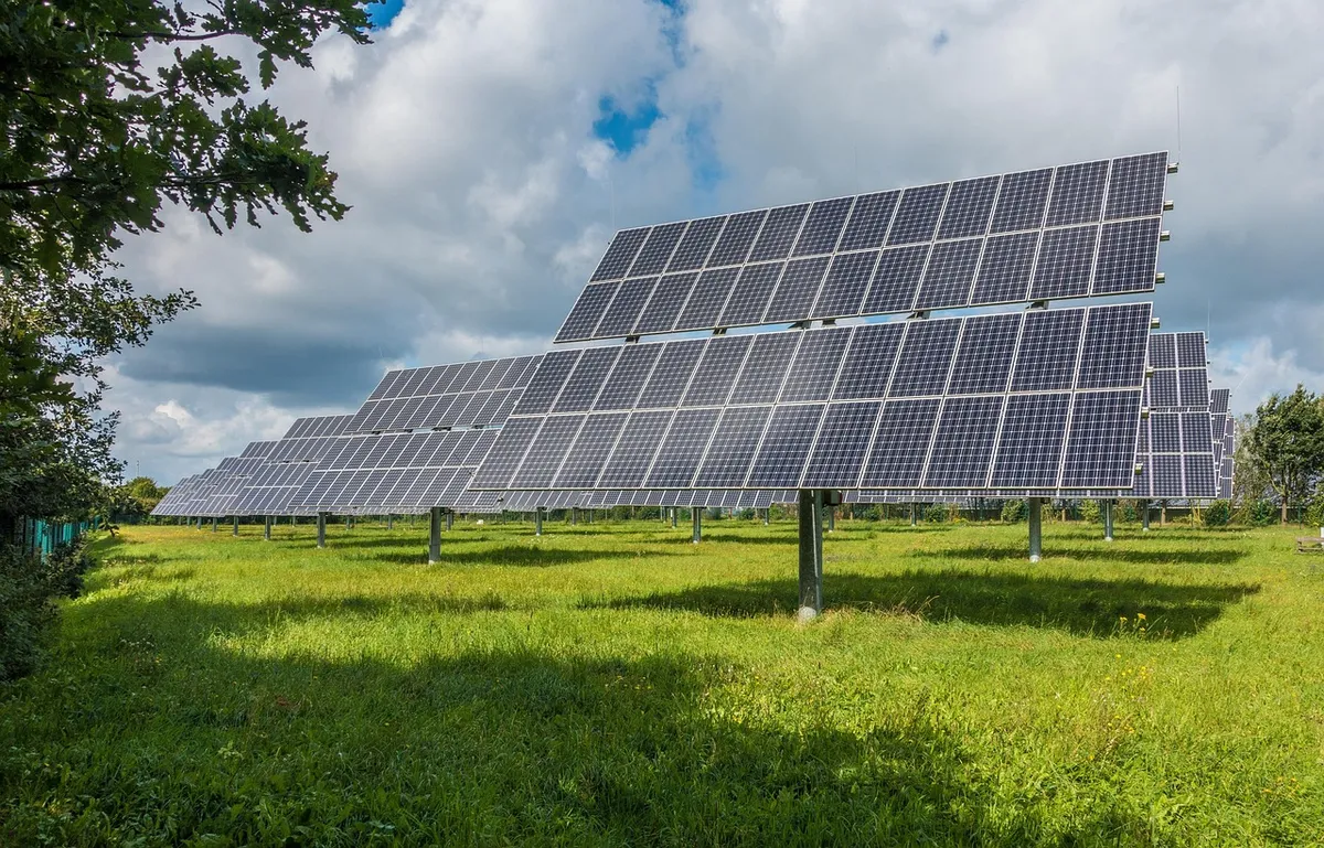 photovoltaic system, solar, solar energy, solar panel, photovoltaic, renewable, energy revolution, power generation, solar field, solar cells, voltage, current,